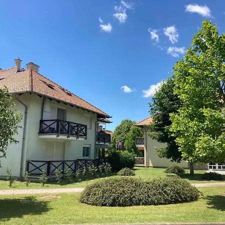 Apartment Beatrix Balatonoszod