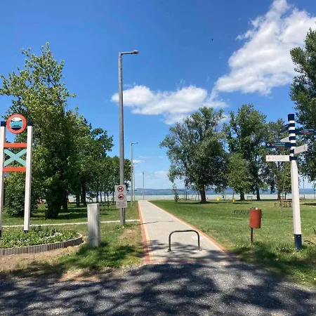 Beatrix * בלטונוסוד